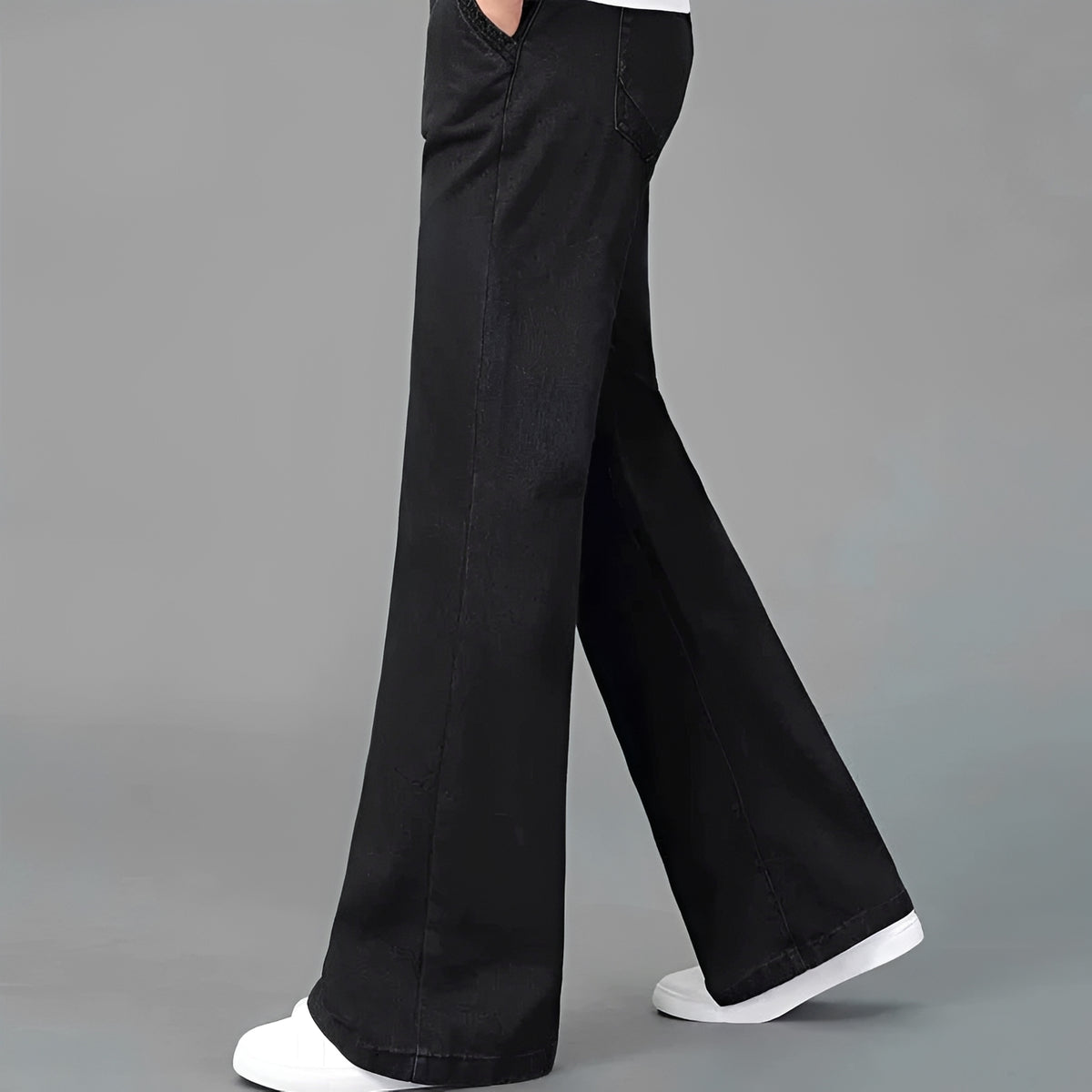 Herren Bootcut-Jeans mit ausgestelltem Bein und Mehrfachtaschen - Relaxte Passform