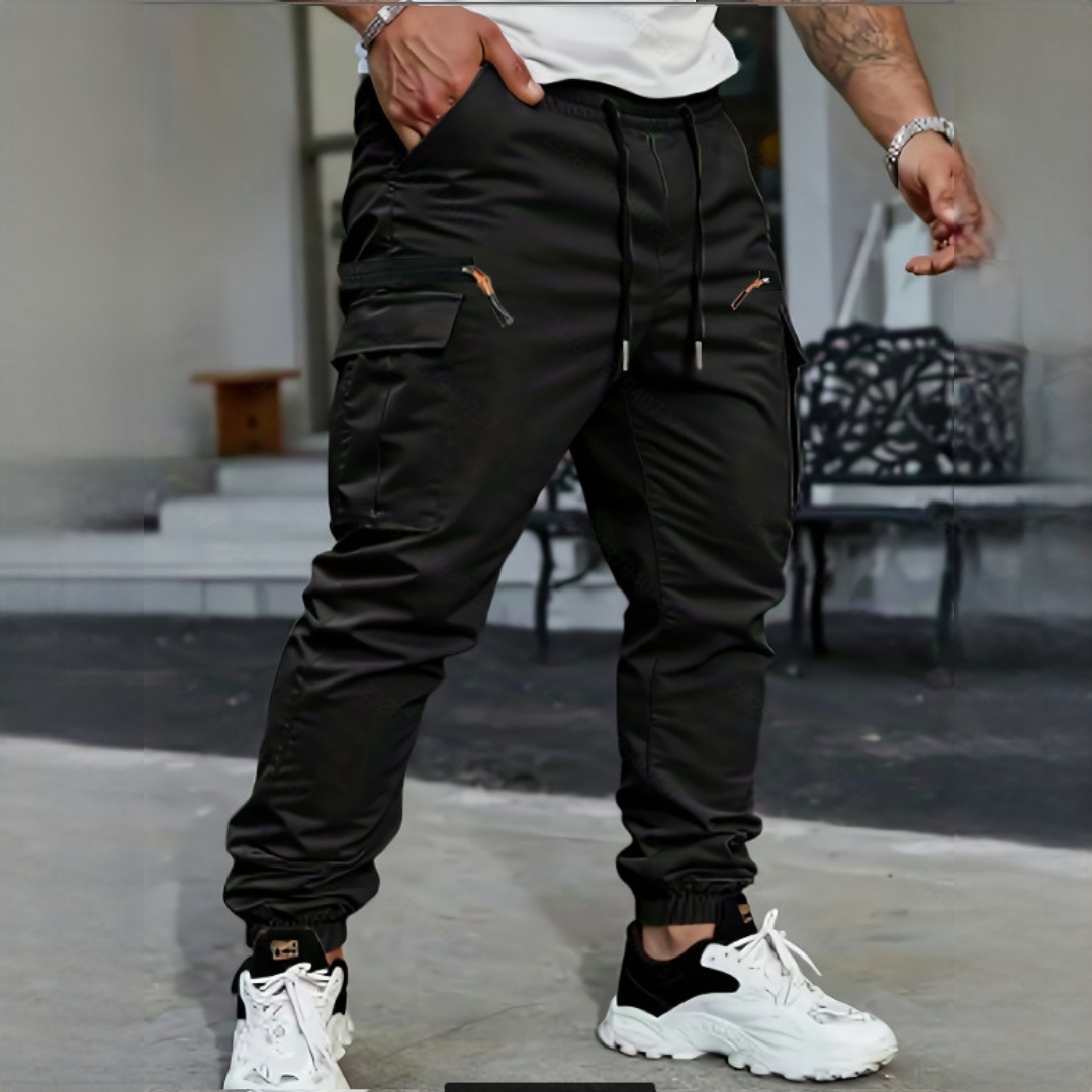 Herren Cargo-Hose mit Mehrfachtaschen, Kordelzug an der Taille, schmal zulaufender Schnitt