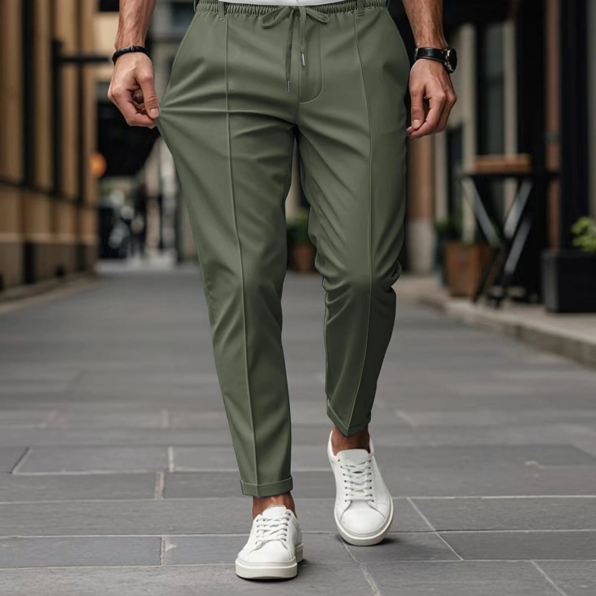 Herren Hose mit elastischem Bund und Bindegürtel - gerader Beinverlauf, Frontfalte, taillierte Optik