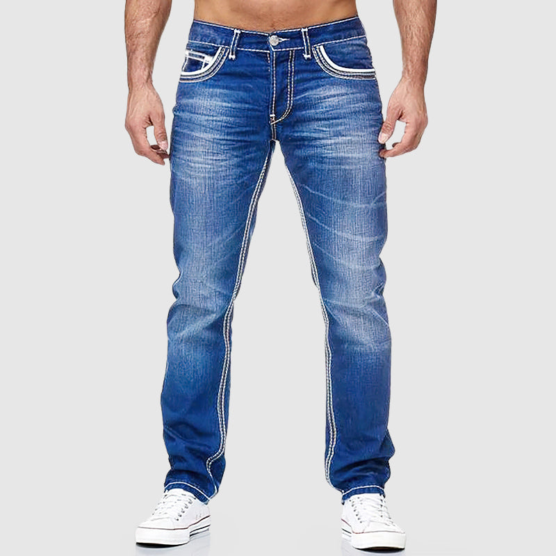 Herren-Jeans im klassischen Schnitt - Regular Fit, Fünf-Taschen-Design