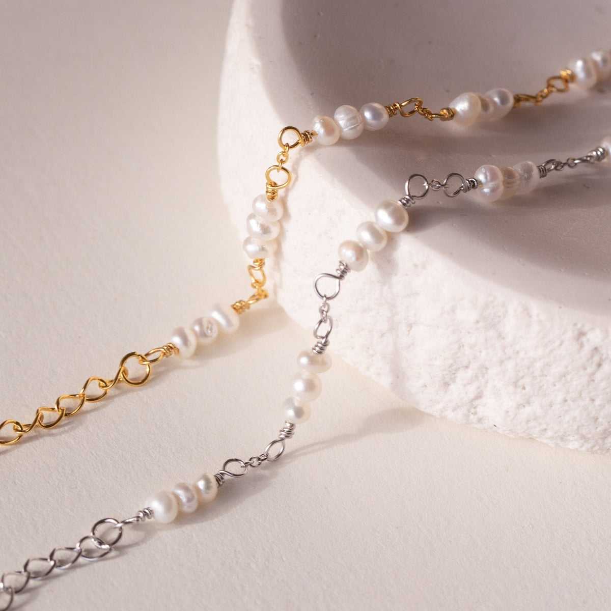 Hailey – Armband mit Perlen und Stationen