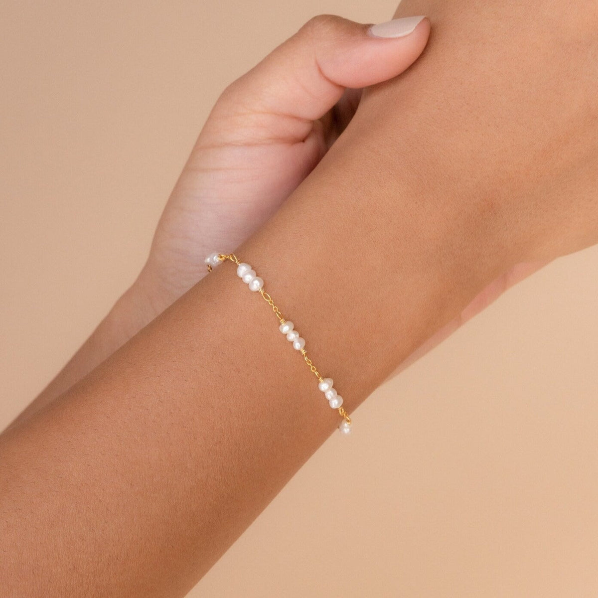 Hailey – Armband mit Perlen und Stationen