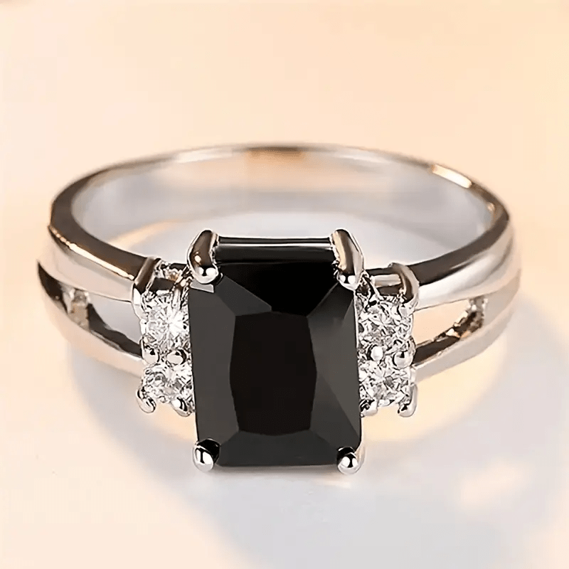 Ravenna – Vintage-Ring mit schimmerndem Onyx