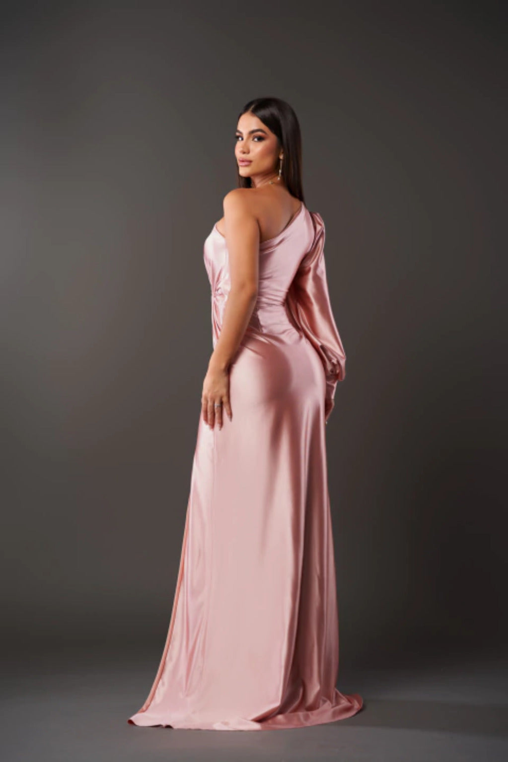 Fely - Strahlendes Kleid mit Schulterfrei-Design