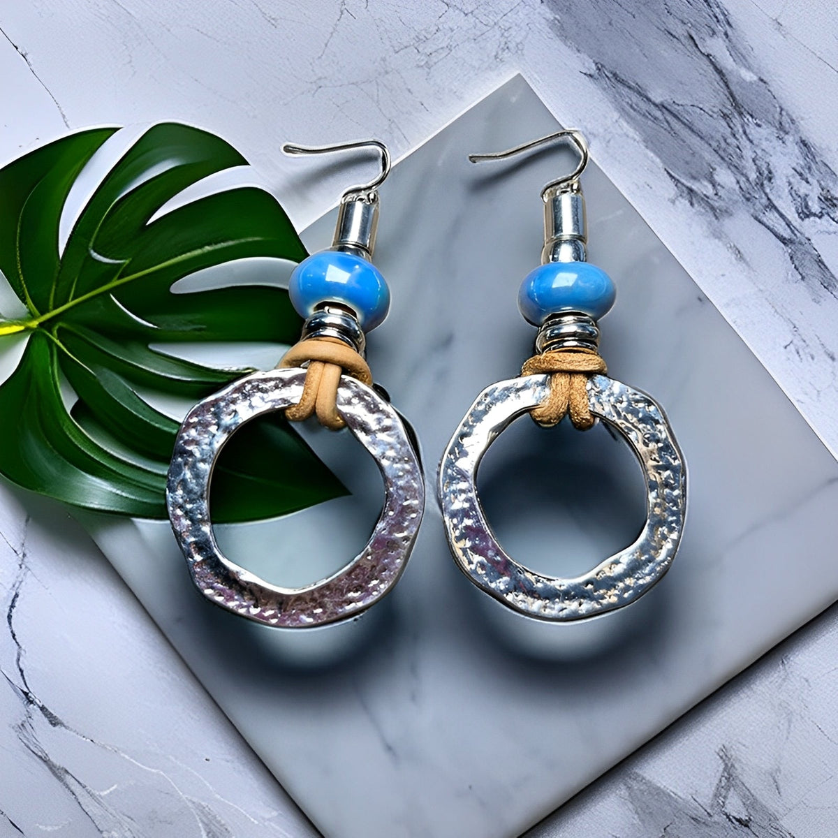 Mira – Silberne Kreisohrhänger im Boho-Vintage-Style