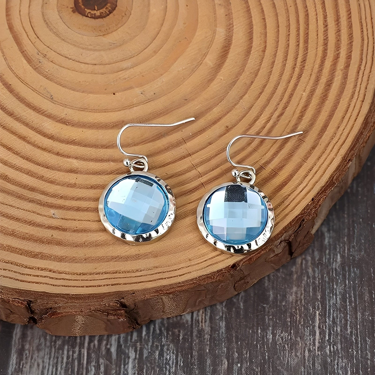 Azura – Vintage-Ohrringe mit blauen Steinen
