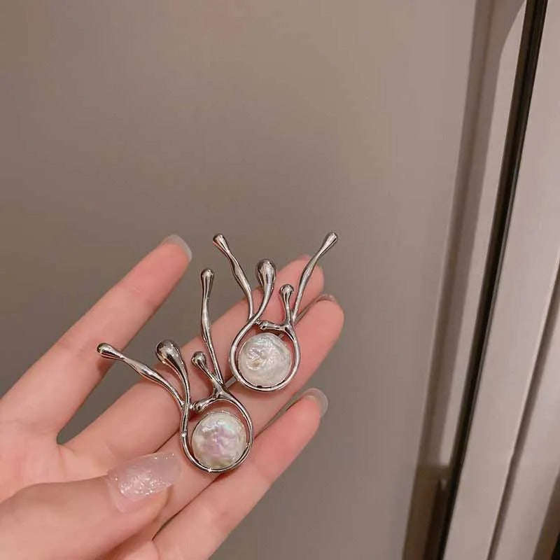 Alice – Ohrringe mit Perlen und Silber