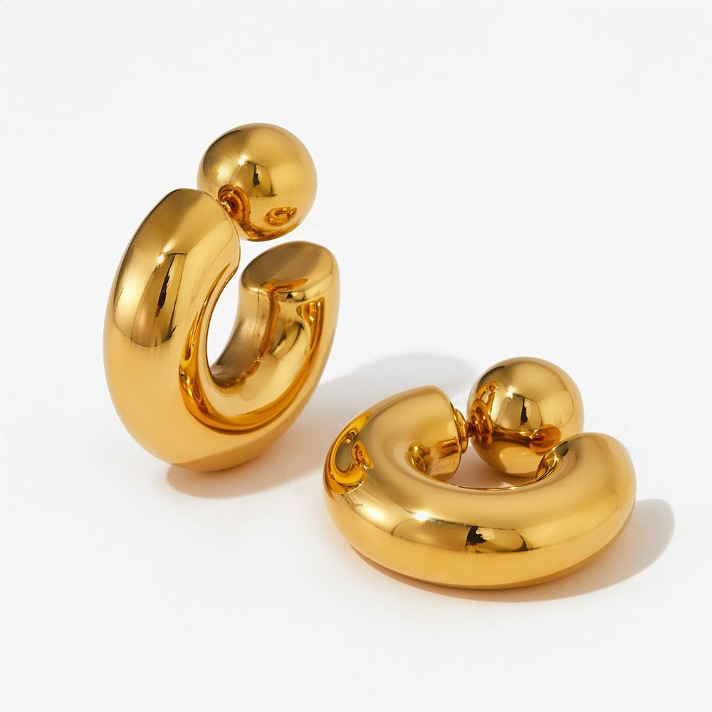 Ayla – Breite Ohrringe in Gold