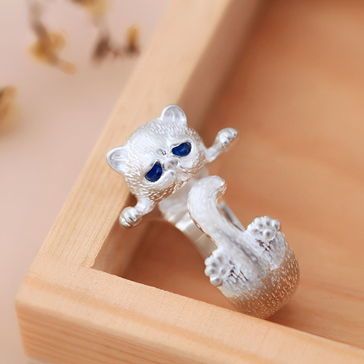 Louna – Stilvoller Katzenring aus 925er Silber