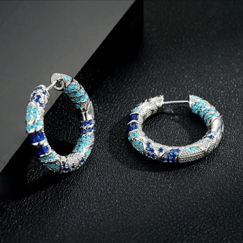 Naelle – Ohrringe mit blauen Zirkonsteinen