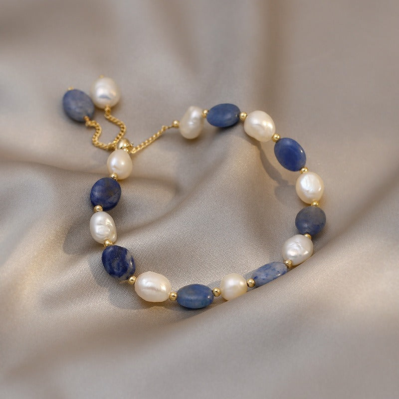 Kira – Elegantes Armband aus Meeresperlen