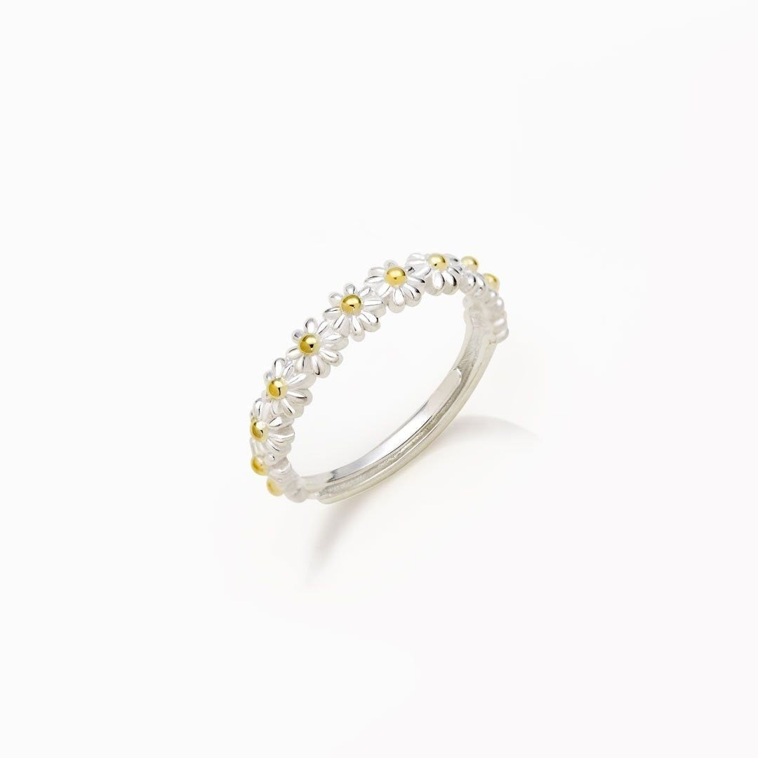 Dahliana – Flexibler Ring mit Margerite aus Silber und handbemaltem Emaille