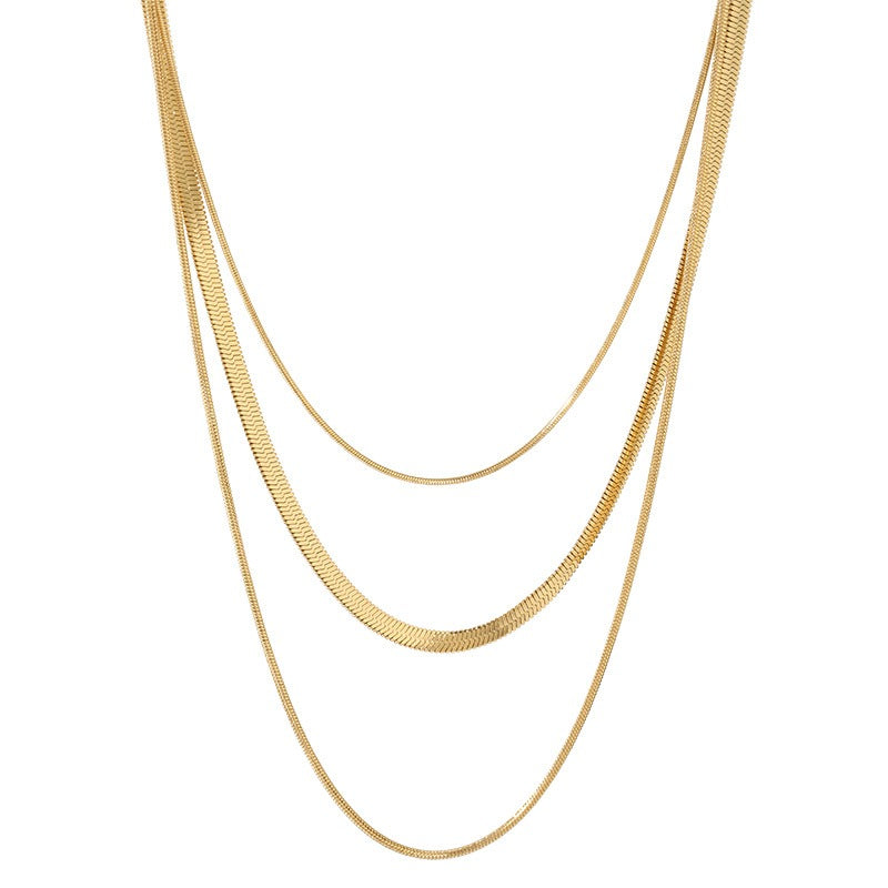 Ashley – Dreireihige Schlangenkette in Gold