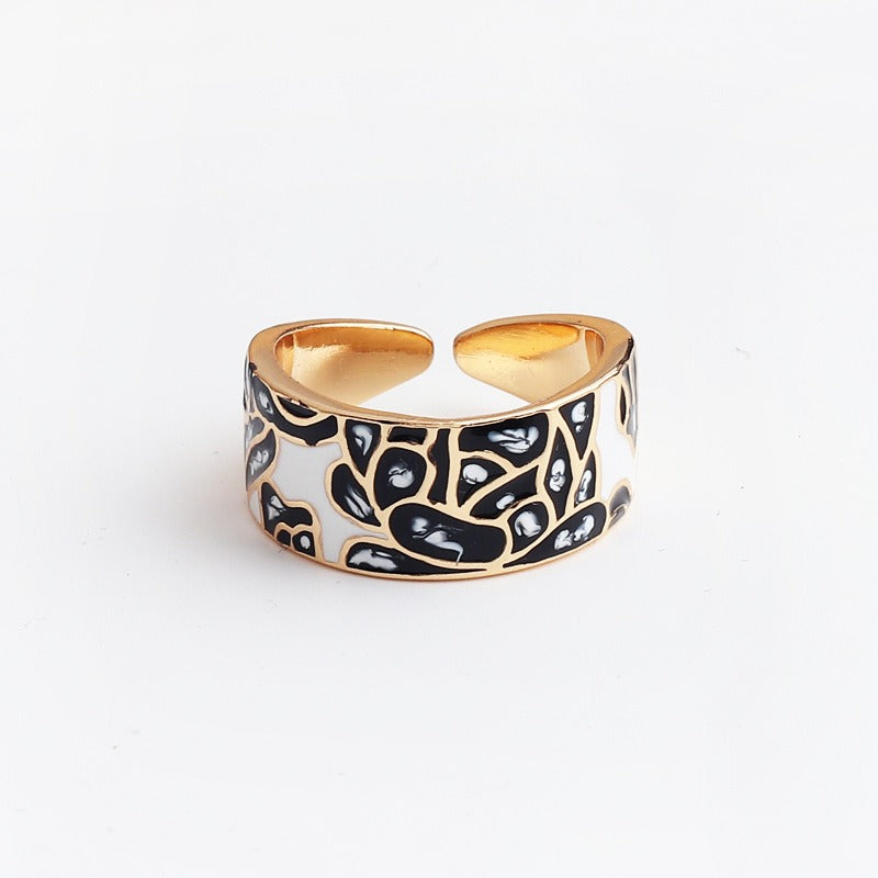 Kamille – Großer Camille-Ring mit blauem Blattmuster