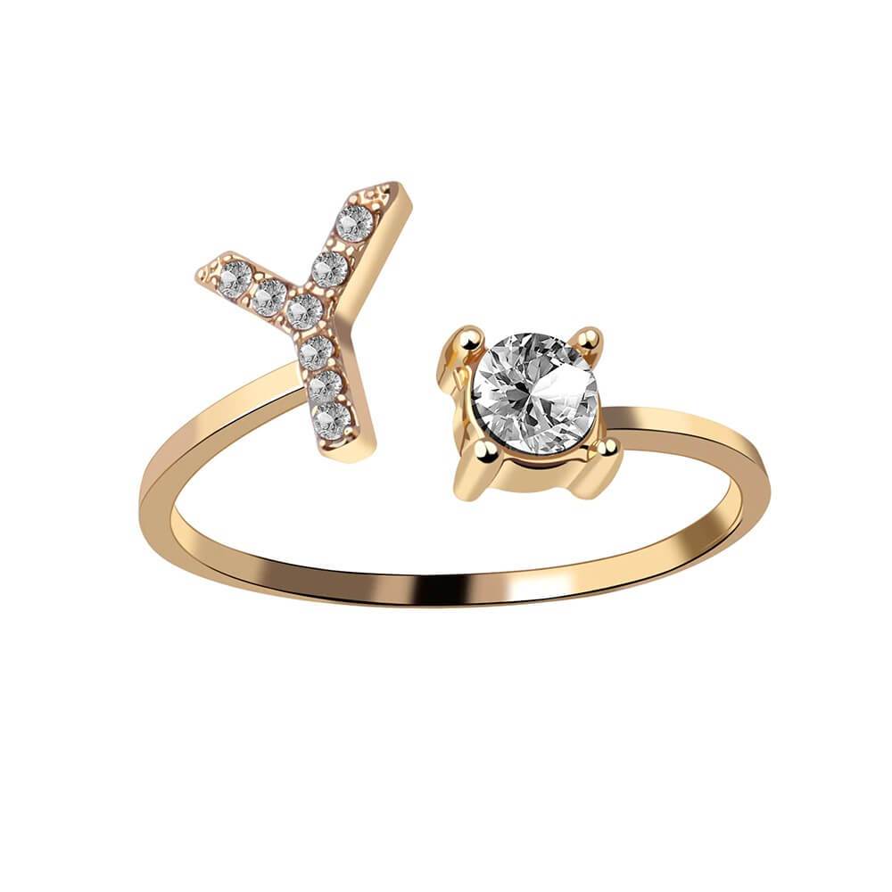 Nyla – Ring mit Initialen und Zirkonia