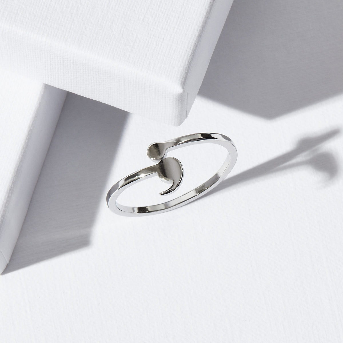 Stilvoller Semikolonring - Kraft-Ring
