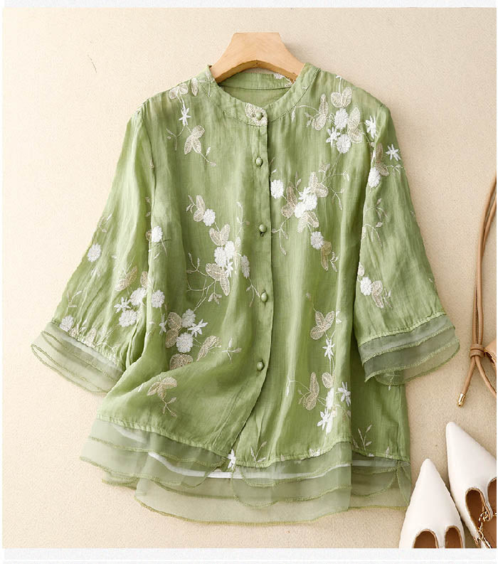 Kourtney – Stilvolle Damenbluse mit Stickerei